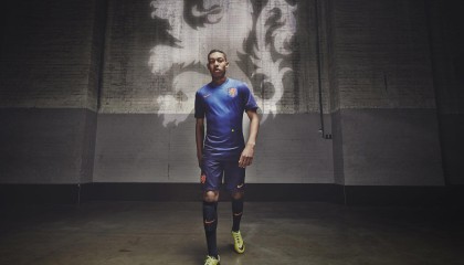 爱游戏：皇马夏窗震撼调整，安切洛蒂批准心腹闪电离队，1.3亿顶星加盟重塑防线与边路