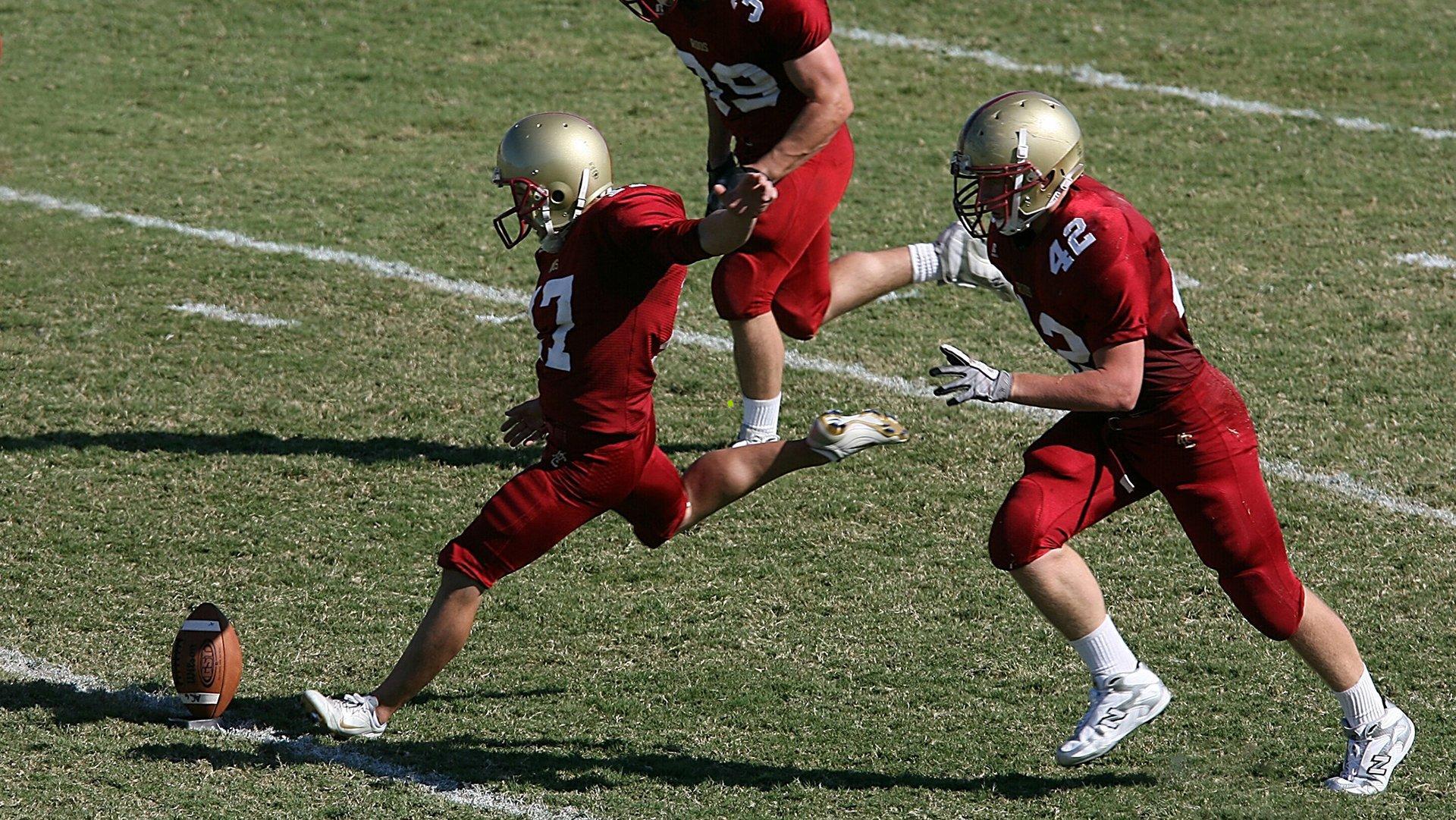 绿茵战略深析，迪亚斯离队与萨拉赫留队的必然之路