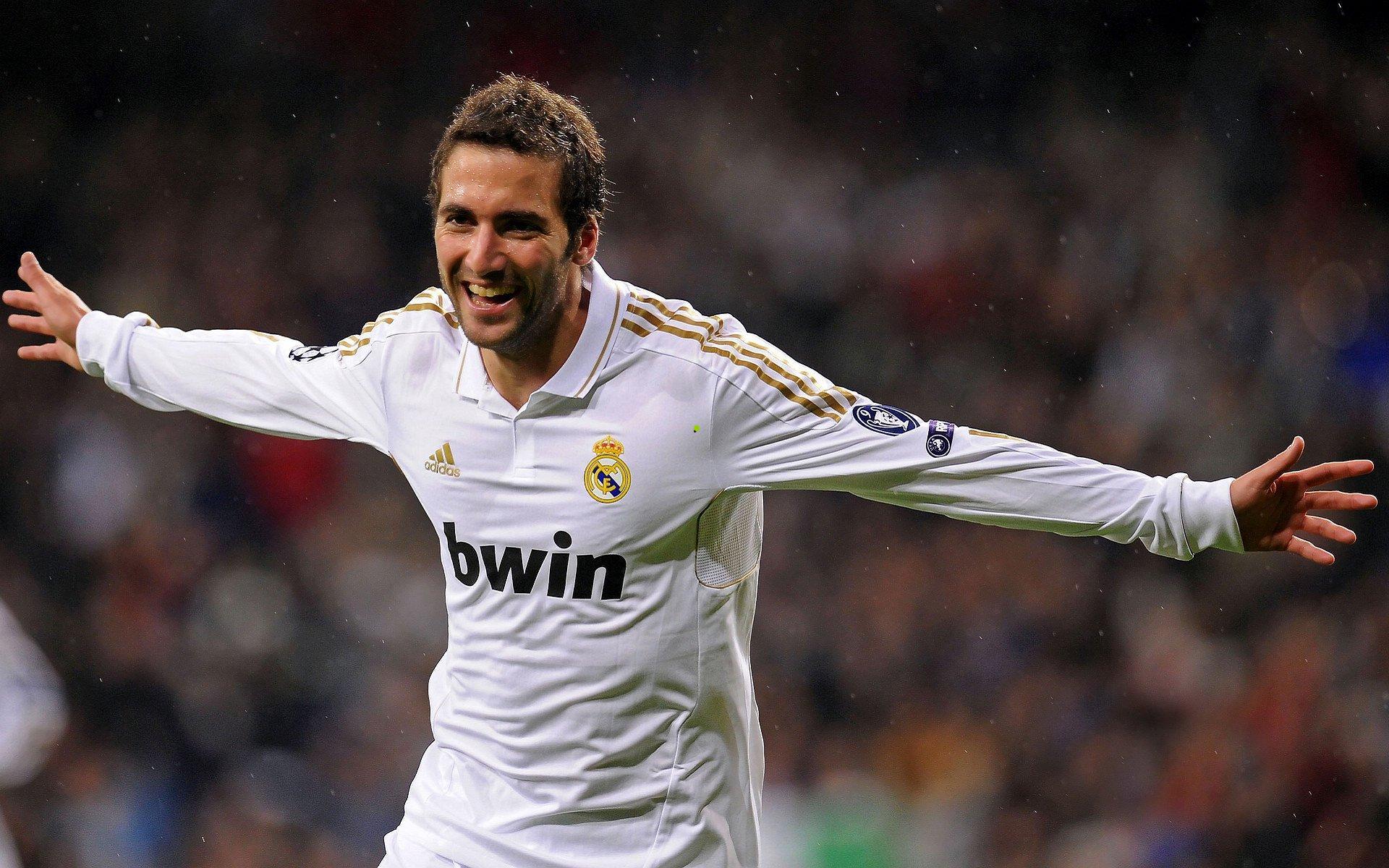 足球复兴战火城市，武科瓦的绿茵重生记